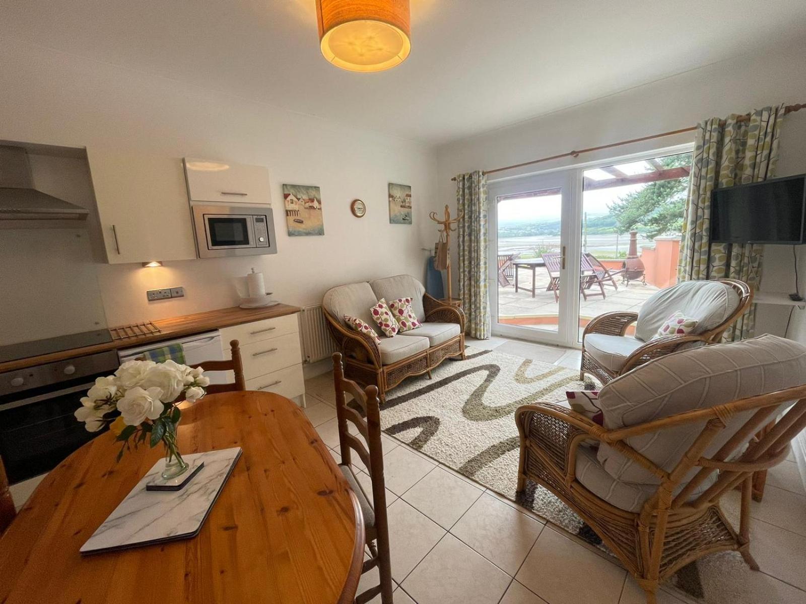 Sheko Annex Villa Towyn Buitenkant foto