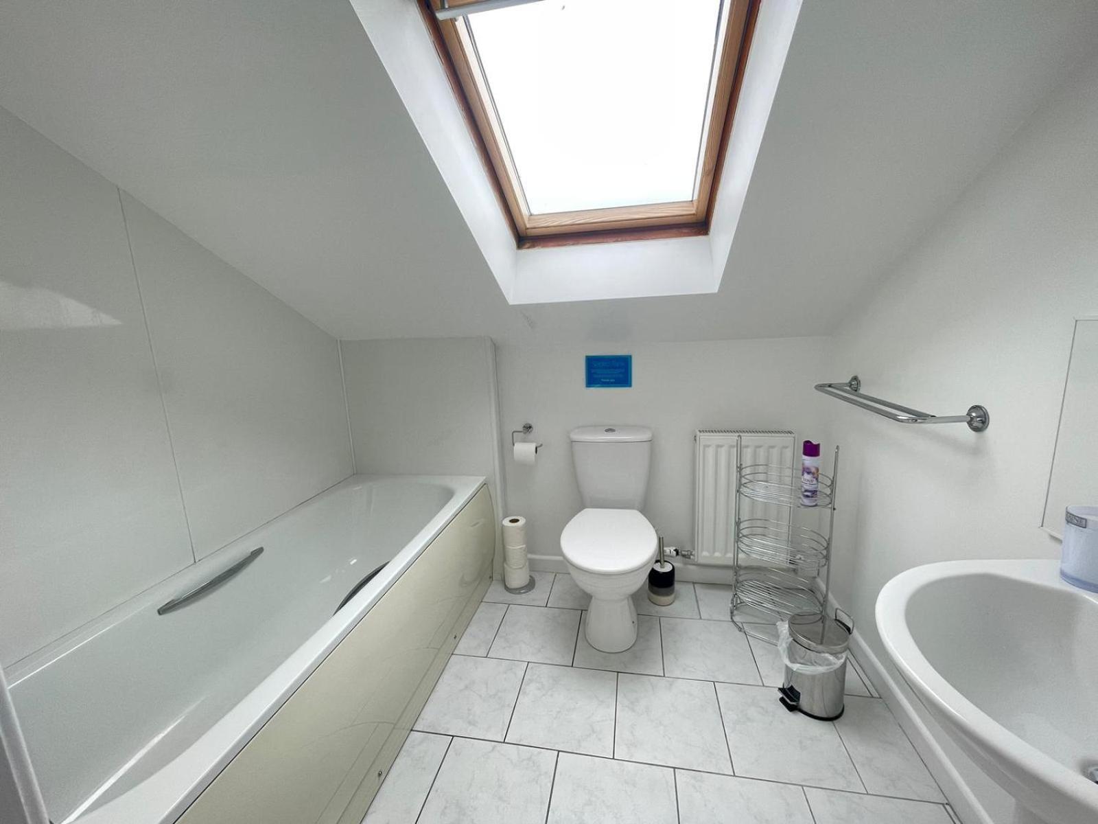 Sheko Annex Villa Towyn Buitenkant foto